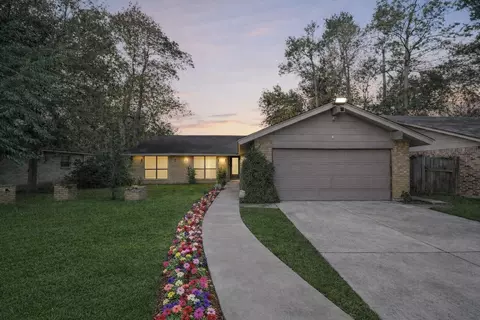 15419 Mesa Dr, Humble, TX 77396