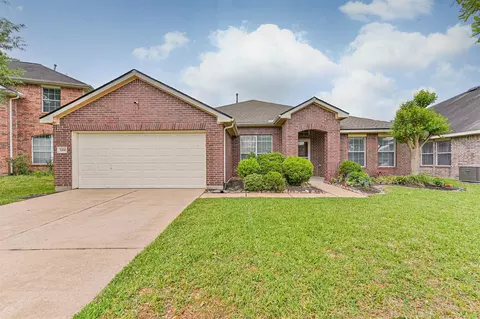3430 Danbury Chase Trl, Fresno, TX 77545
