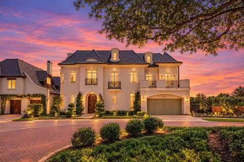 15302 Oyster Creek Ln, Sugar Land, TX 77478