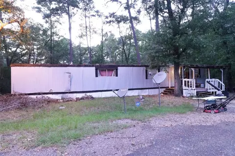 1605 Cardinal Ln, Trinity, TX 75862 photo 1