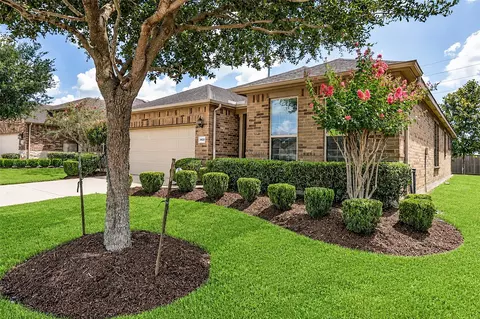3423 Satin Leaf Ln, Richmond, TX 77469