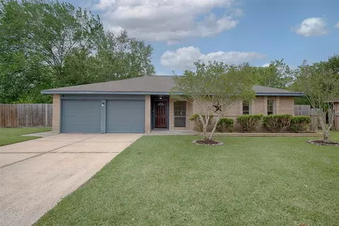 503 Brendon Park Ln, Friendswood, TX 77546