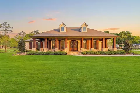 5535 Bearfoot Rd, Orange, TX 77632