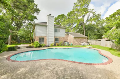 16606 April Hill St, Houston, TX 77095