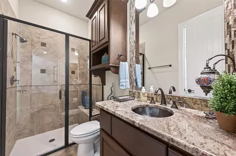 Bath - 18203 Sandy Beach Ct, Cypress, TX 77433 photo 3 of 6