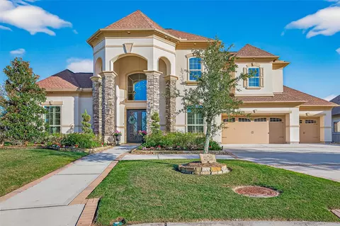 Exterior - 18203 Sandy Beach Ct, Cypress, TX 77433 photo 2 of 13