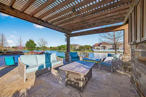 Exterior - 18203 Sandy Beach Ct, Cypress, TX 77433 photo 8 of 13