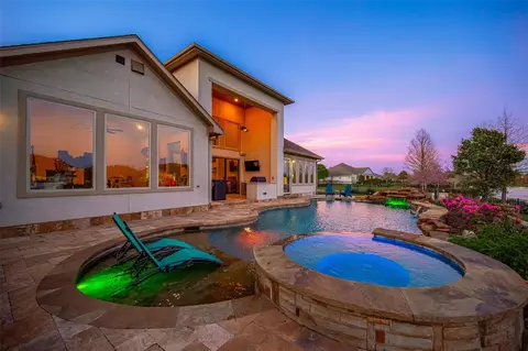 Exterior - 18203 Sandy Beach Ct, Cypress, TX 77433 photo 11 of 13