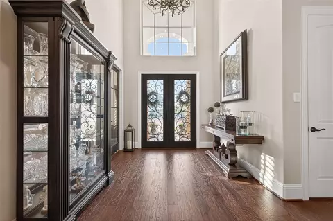 Entry Way - 18203 Sandy Beach Ct, Cypress, TX 77433 photo 1 of 6