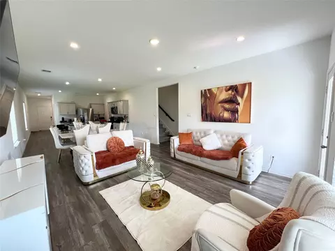 Living - 5226 Castlebury Meadows Dr, Spring, TX 77373 photo 1 of 2