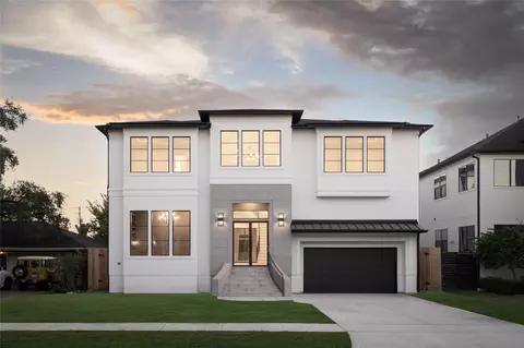 4921 Chestnut St, Bellaire, TX 77401