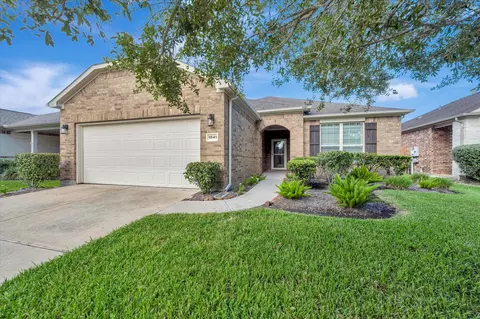 1541 Tuscan Village Dr, League City, TX 77573