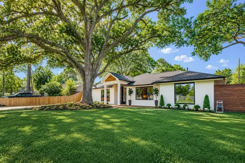 10506 Knoboak Dr, Houston, TX 77043