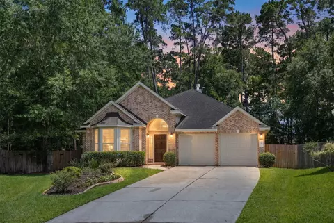 2 Gilded Crest Ct, The Woodlands, TX 77382