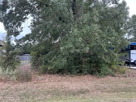 257 Canal, Point Blank, TX 77364