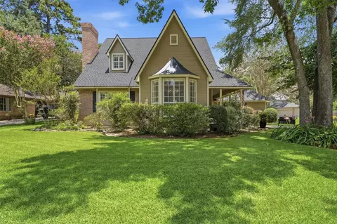 5311 Timber Shade Dr, Kingwood, TX 77345