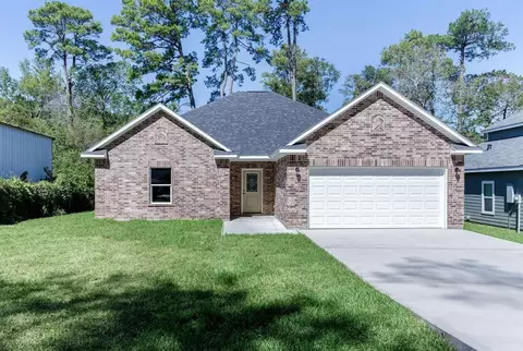 15586 Arrowhead Loop W, Willis, TX 77378 photo 1