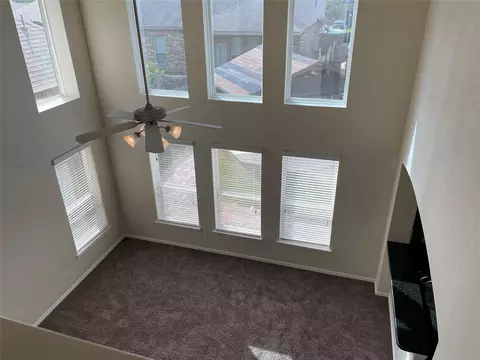 Living - 627 Oak Circle Dr E, Conroe, TX 77301 photo 7 of 7