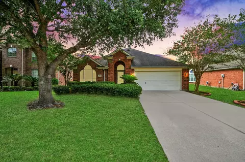 19527 Winding Canyon Ln, Katy, TX 77449
