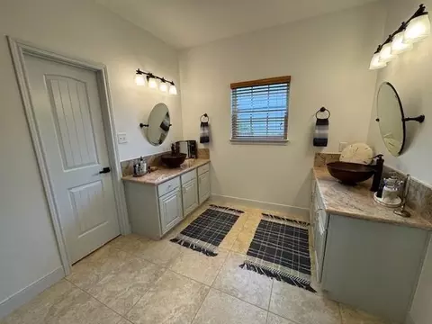 Bath - 133 Greenway Dr, Trinity, TX 75862 photo 6 of 6