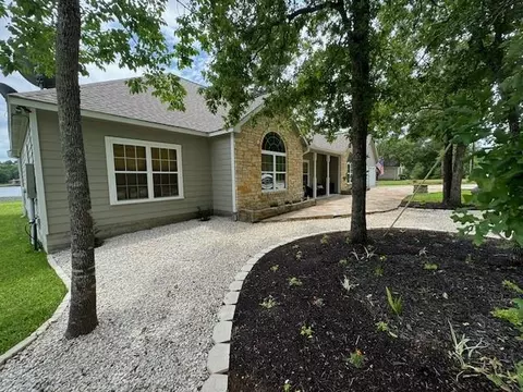 Exterior - 133 Greenway Dr, Trinity, TX 75862 photo 2 of 8