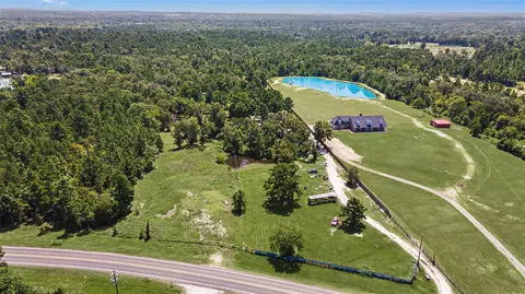 38 Fm 3454, Huntsville, TX 77320