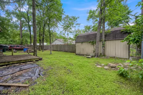 Exterior - 403 Spring Woods Dr, Spring, TX 77386 photo 7 of 9