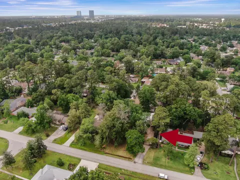 View/Area - 403 Spring Woods Dr, Spring, TX 77386 photo 9 of 13