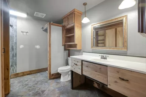 Bath - 403 Spring Woods Dr, Spring, TX 77386 photo 1 of 3