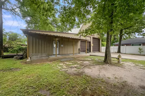 Exterior - 403 Spring Woods Dr, Spring, TX 77386 photo 9 of 9