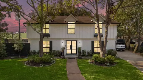 12526 Stafford Springs Dr, Houston, TX 77077