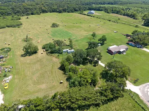 1 Klaus Rd, Pattison, TX 77423