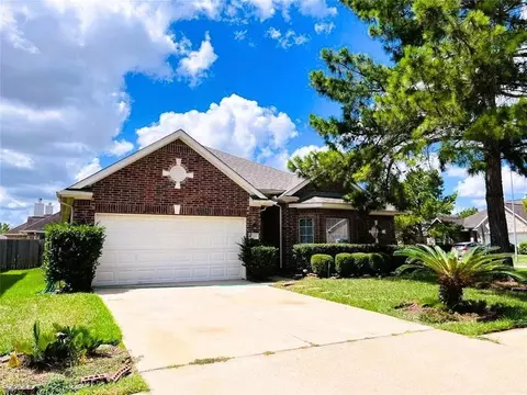 18215 Linden Forest Ln, Katy, TX 77449