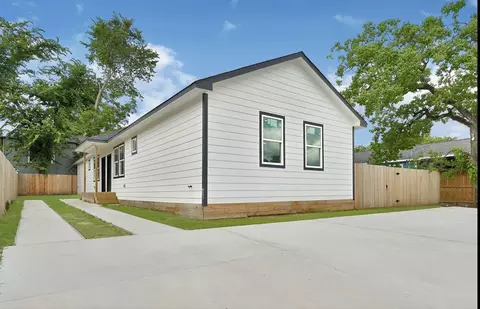7939 Goode St, Houston, TX 77012