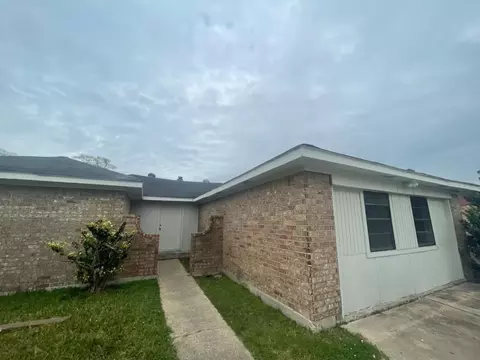 12779 Enchanted Path Dr, Houston, TX 77044