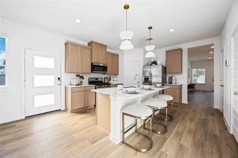 1057 Wheatley Oak Ln, Houston, TX 77091