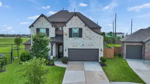 15603 Roscobie Park Dr, Humble, TX 77346