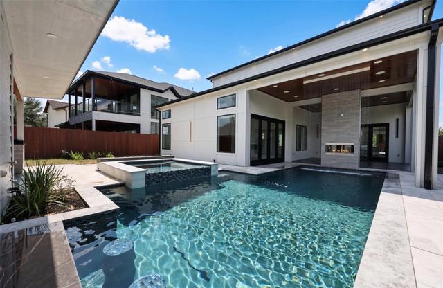 3957 Charleston St, Houston, TX 77021