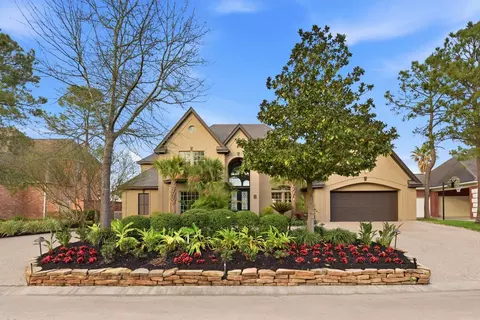 27 Pleasure Cove Dr, The Woodlands, TX 77381