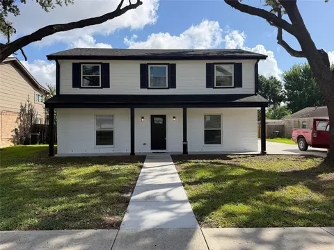 16402 Cornwall St, Jersey Village, TX 77040