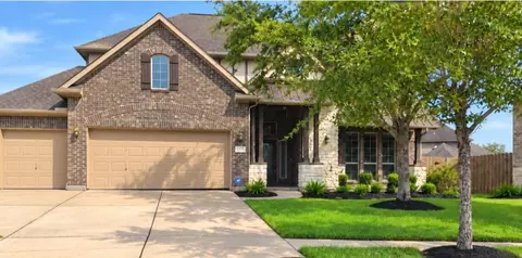 4725 Serrano Dr, League City, TX 77573