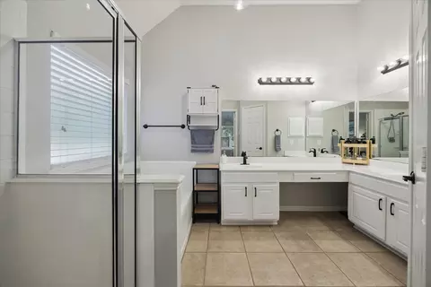 Bath - 606 Pine Walk Trl, Spring, TX 77388 photo 1 of 4