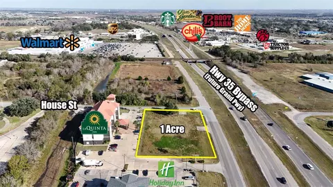 860 S Highway 35 Byp, Alvin, TX 77511
