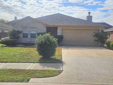 12827 Candlewood Glen Ln, Houston, TX 77014