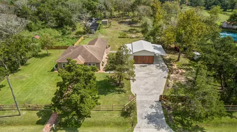 5811 Avenue G 12, Santa Fe, TX 77510