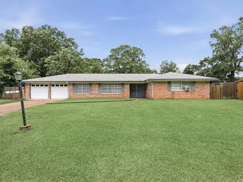 4760 Fieldwood Ln, Beaumont, TX 77706