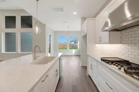 Kitchen - 18611 Rumba Ct, Conroe, TX 77302 photo 5 of 5