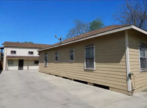 313 Blanche St, Houston, TX 77011