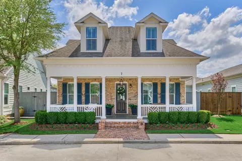 7 Bowers Pine Ct, Spring, TX 77389