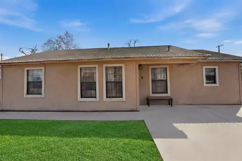 1002 Grenfell Ln, Houston, TX 77076